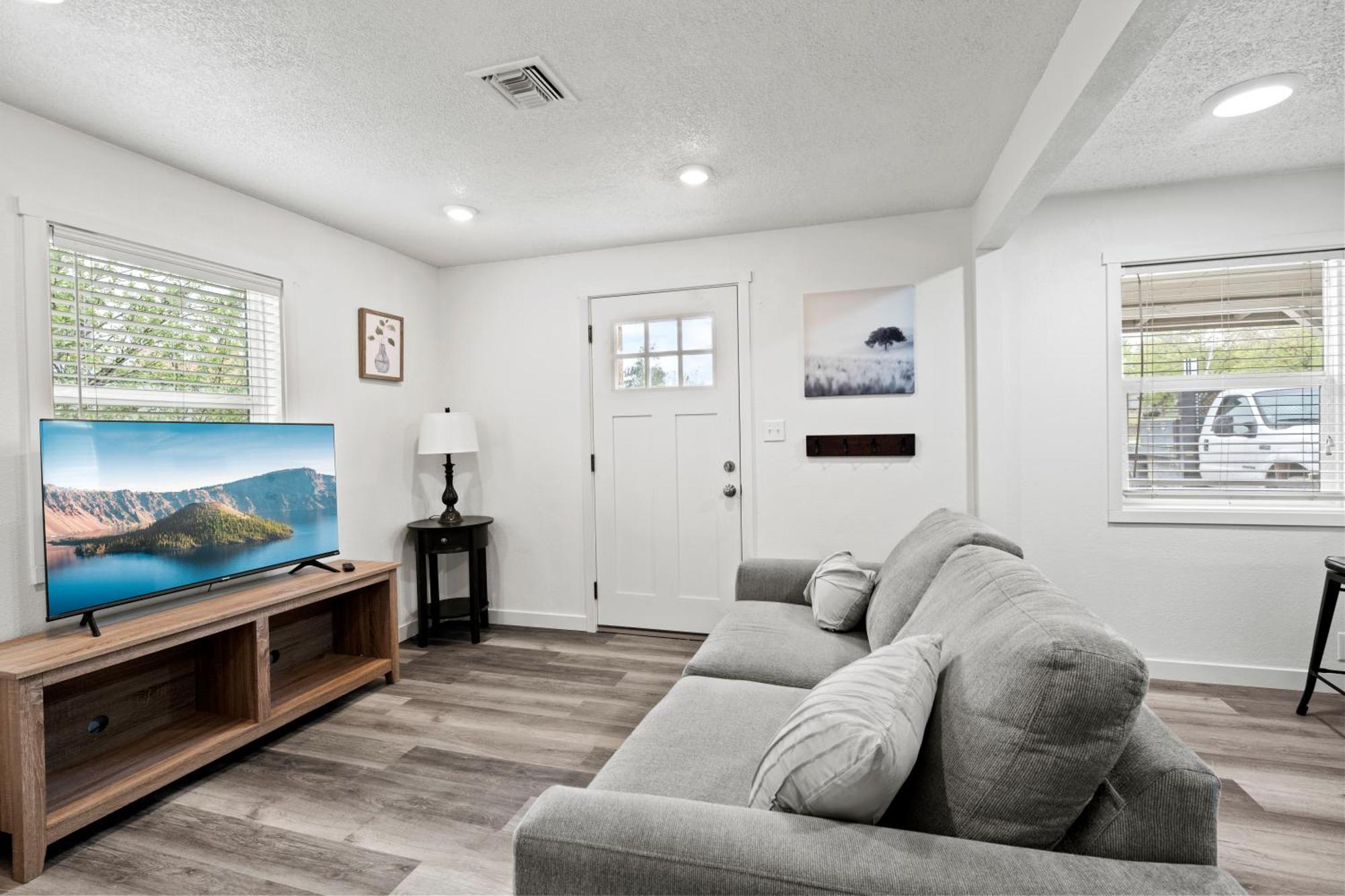 Peach Street Super Suite Medford Extérieur photo